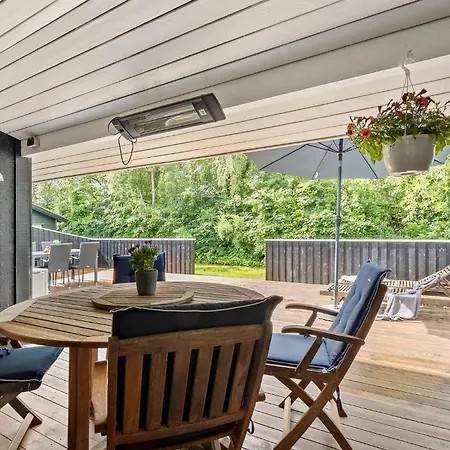 Awesome In With Kitchen