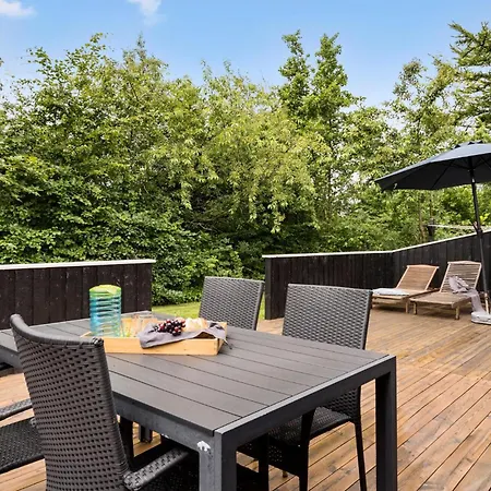 Сasa de vacaciones Awesome In With Kitchen