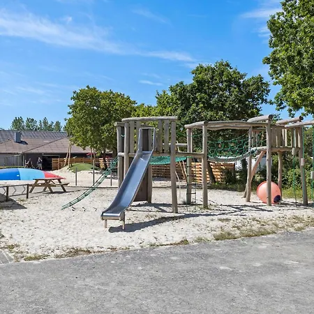 Awesome In With Kitchen Сasa de vacaciones *